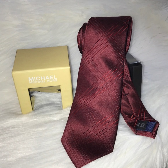 Michael  Kors Burgundy Red Silk Tie - Picture 1 of 6